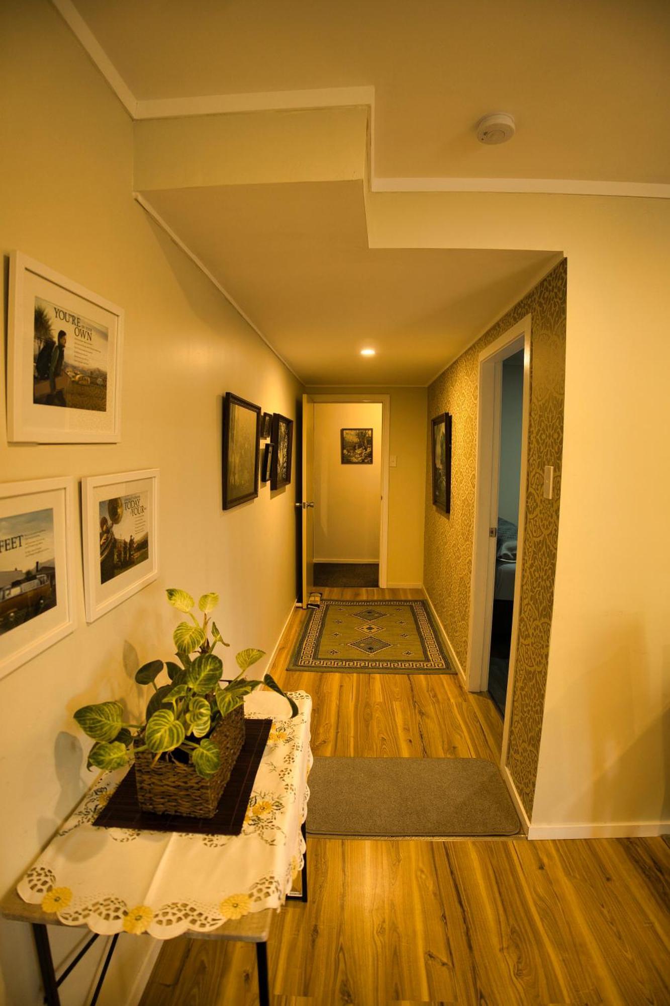 Entire Ground Floor With Full-Privacy And Family-Friendly Popular To Ferry Catchers Веллингтон Экстерьер фото