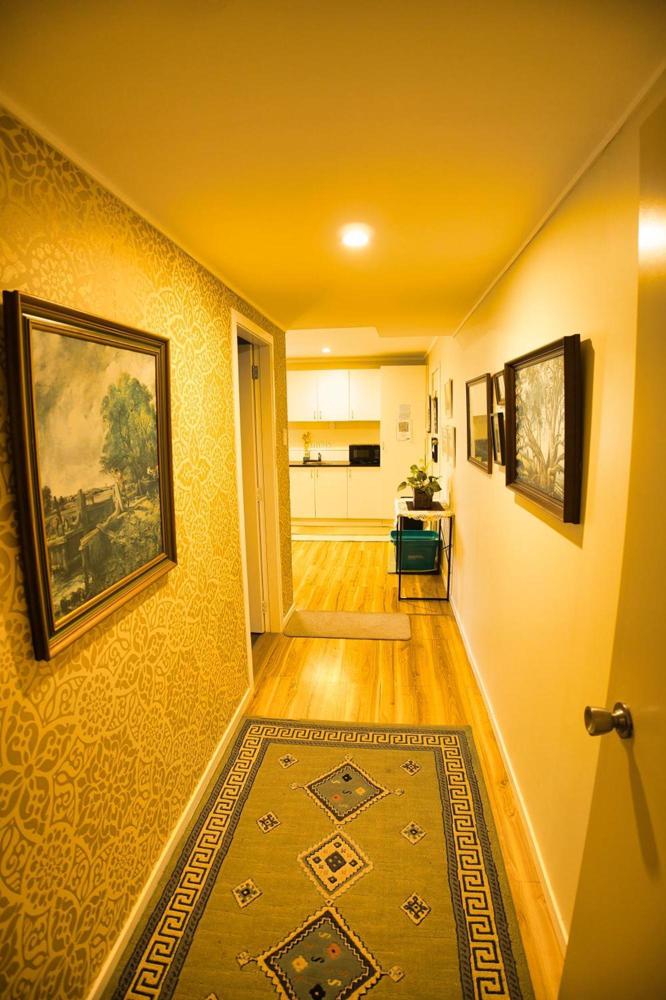 Entire Ground Floor With Full-Privacy And Family-Friendly Popular To Ferry Catchers Веллингтон Экстерьер фото